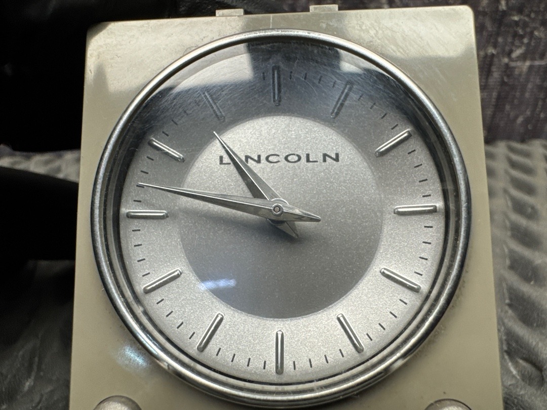 Часы, 1000 рублей, Красноярск