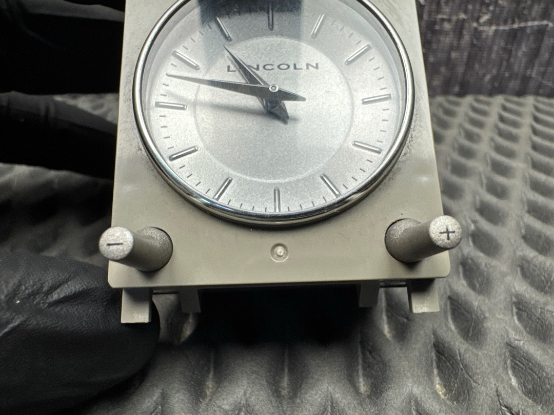 Часы, 1000 рублей, Красноярск