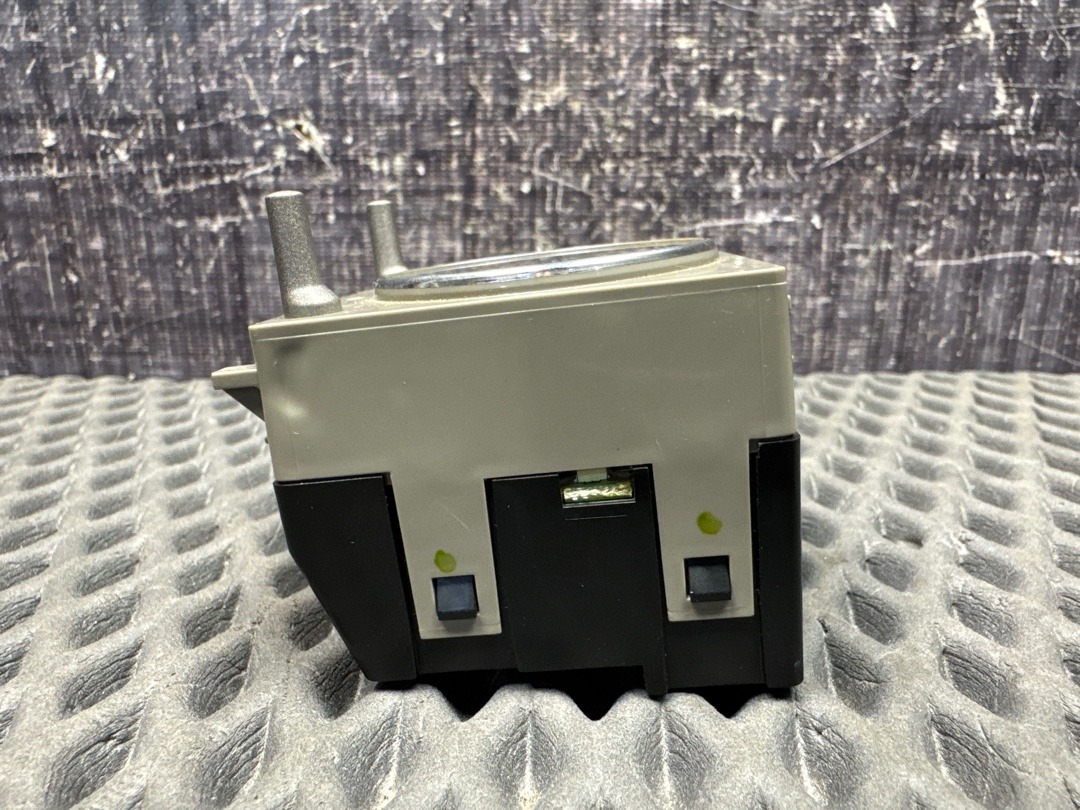 Часы, 1000 рублей, Красноярск