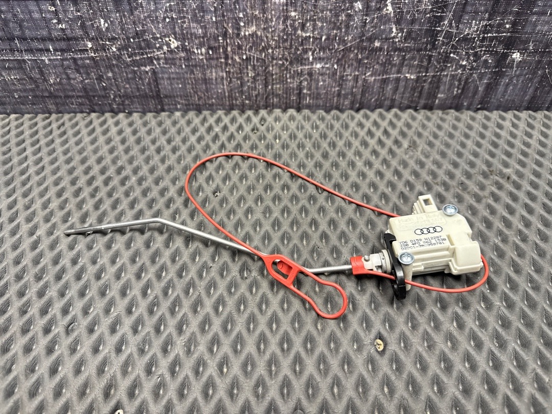 Замок лючка бензобака, 700 рублей, Красноярск