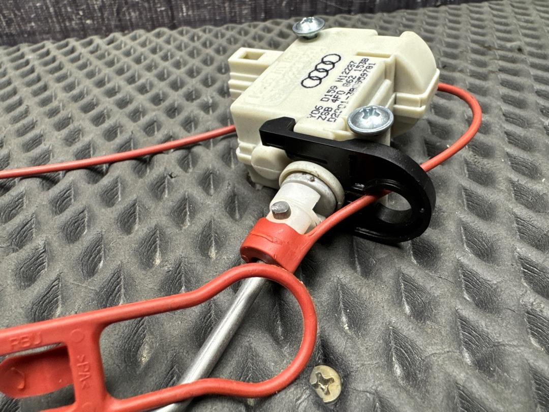 Замок лючка бензобака, 700 рублей, Красноярск