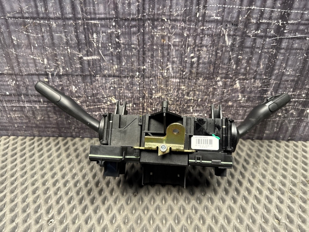 Подрулевой переключатель, 1500 рублей, Красноярск