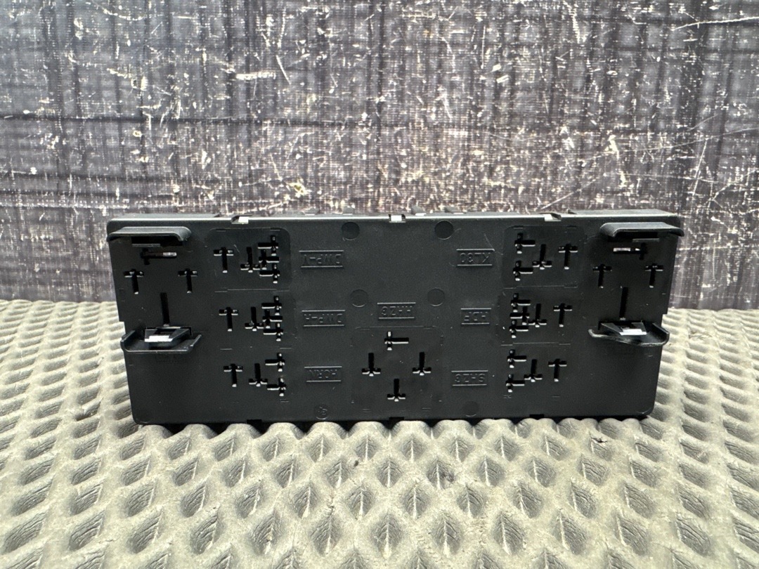 Блок управления бортовой сети, 2500 рублей, Красноярск