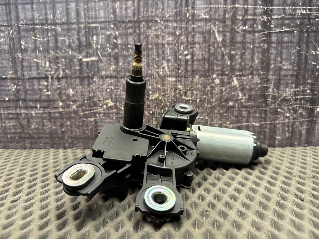 Мотор стеклоочистителя, 2860 рублей, Красноярск