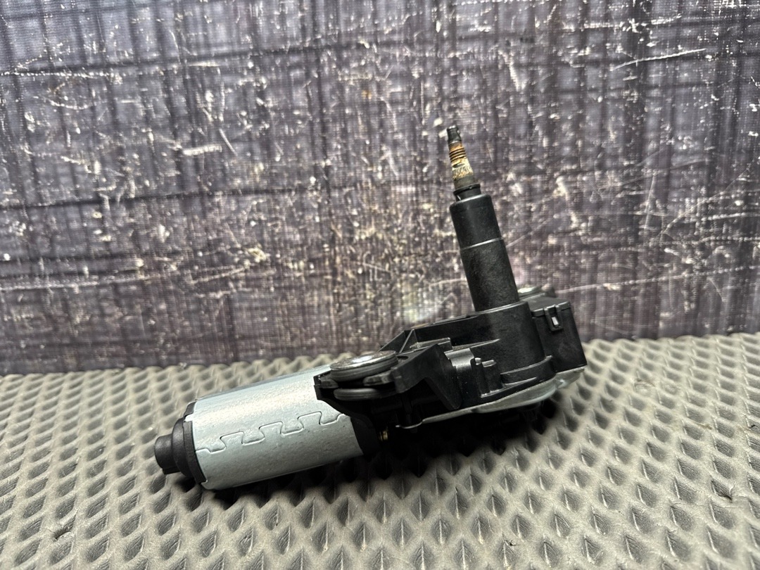 Мотор стеклоочистителя, 2860 рублей, Красноярск