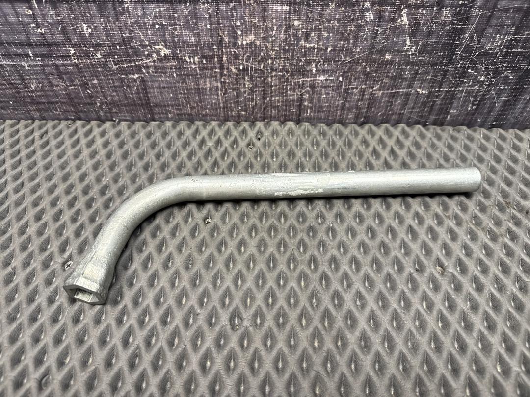 Ключ баллонный, 350 рублей, Красноярск