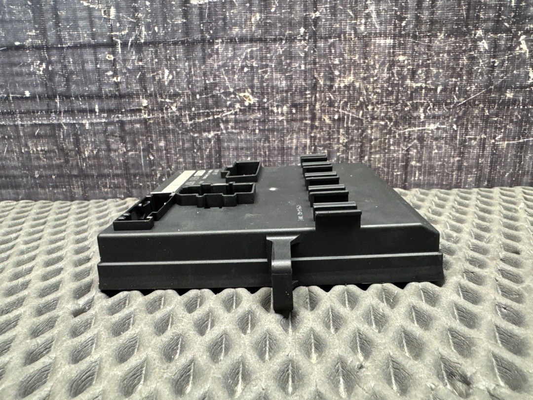 Блок управления бортовой сети, 2000 рублей, Красноярск