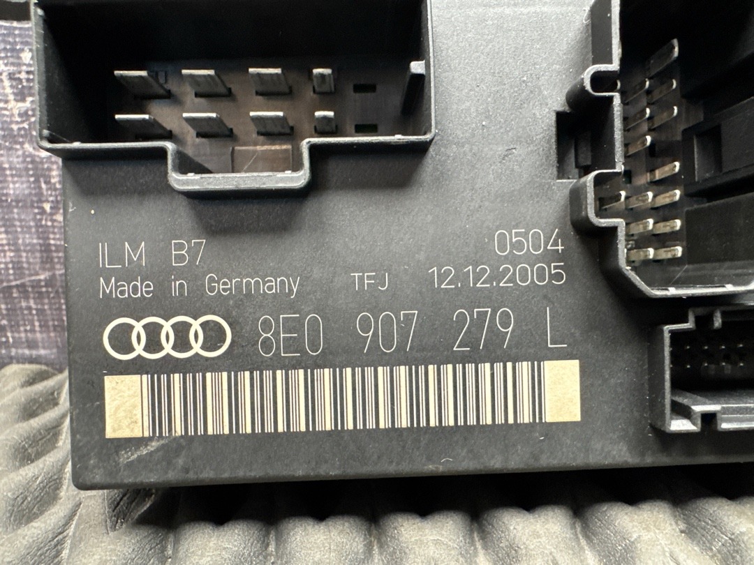 Блок управления бортовой сети, 2000 рублей, Красноярск