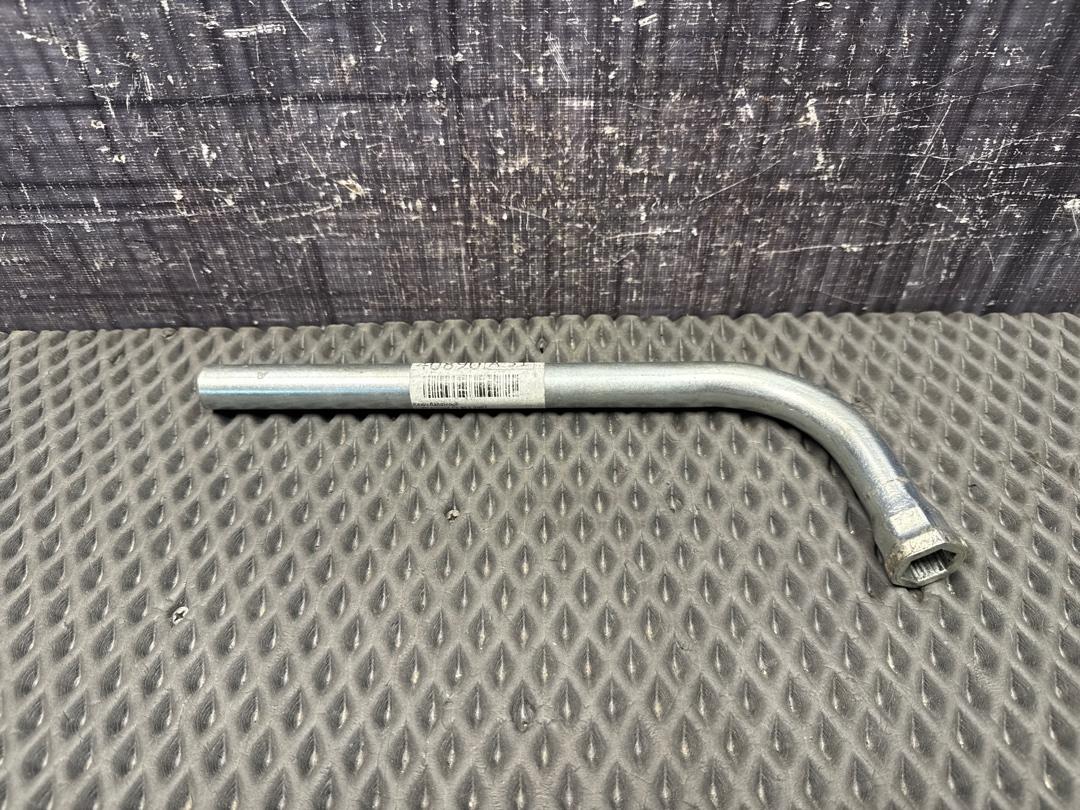 Ключ баллонный, 350 рублей, Красноярск