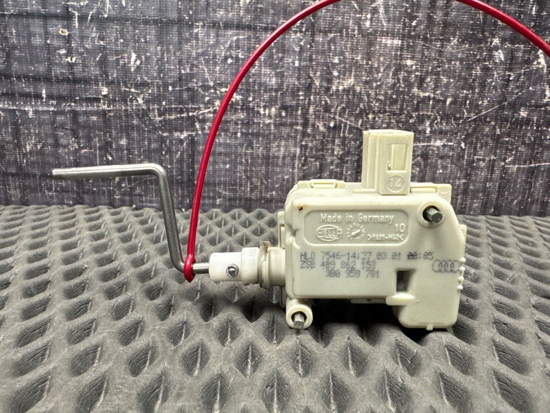 Замок лючка бензобака, 700 рублей, Красноярск