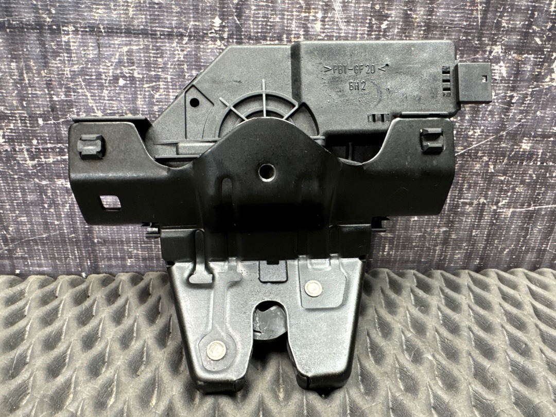 Замок багажника, 480 рублей, Красноярск