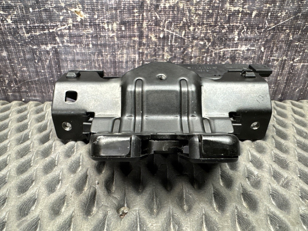 Замок багажника, 480 рублей, Красноярск