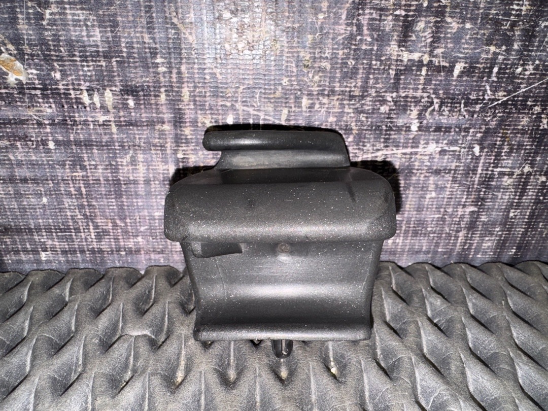 Крепление дворника, 350 рублей, Красноярск