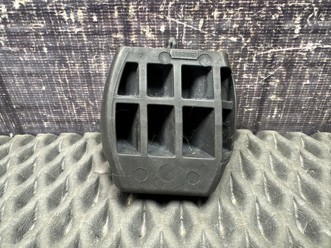 Крепление дворника, 350 рублей, Красноярск