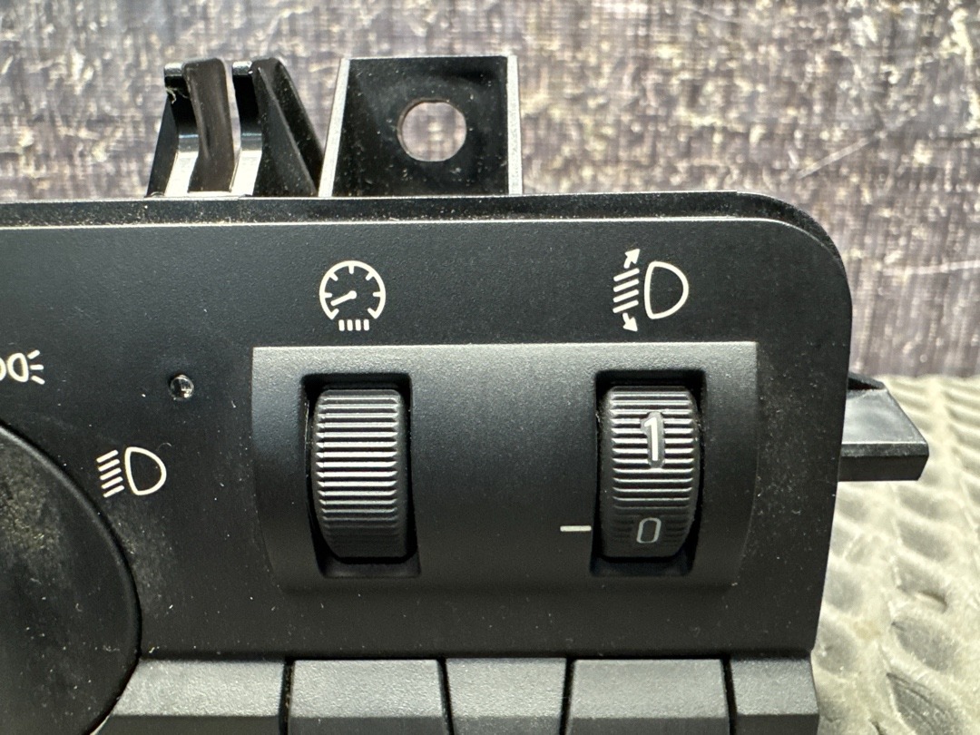 Блок управления светом (LCM), 1200 рублей, Красноярск