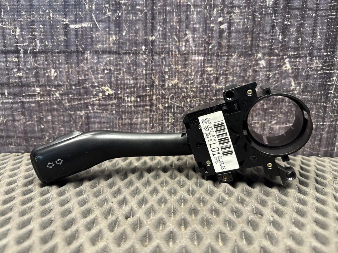 Подрулевой переключатель, 800 рублей, Красноярск