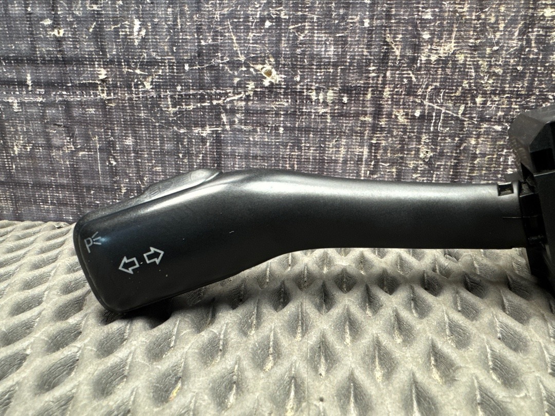 Подрулевой переключатель, 800 рублей, Красноярск