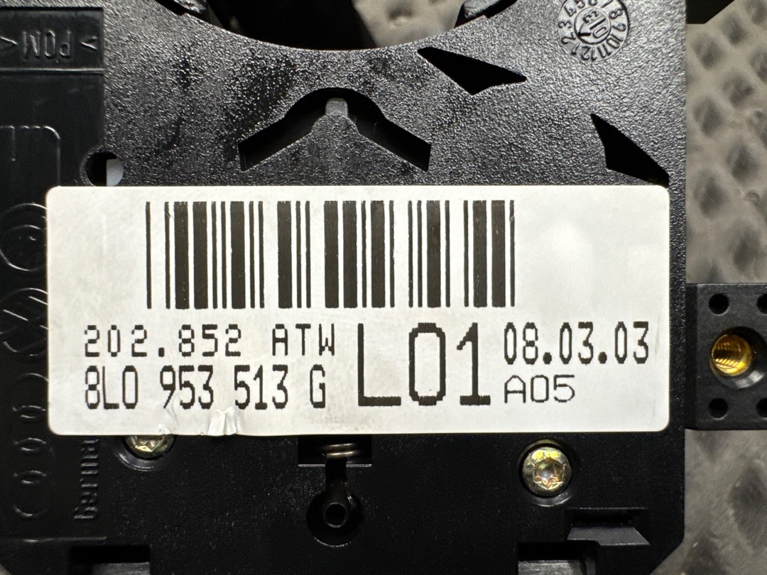 Подрулевой переключатель, 800 рублей, Красноярск