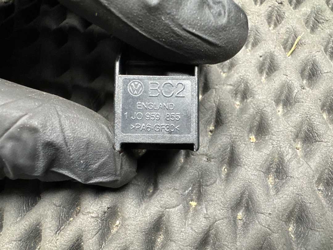 Кнопка стеклоподъемника, 250 рублей, Красноярск