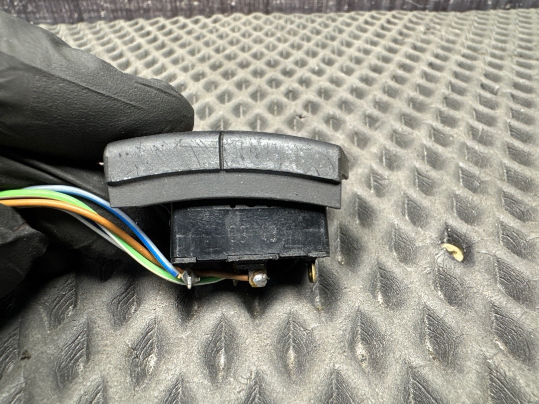 Кнопка центрального замка, 450 рублей, Красноярск