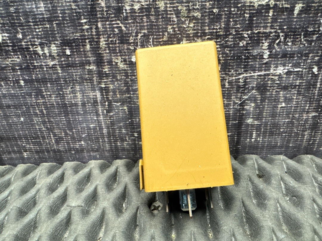 Реле, 432 рублей, Красноярск