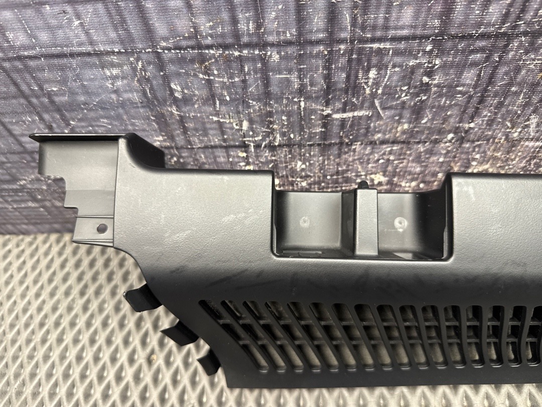 Пластик багажника, 240 рублей, Красноярск