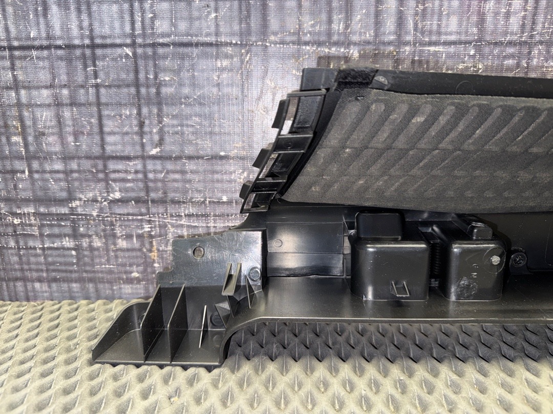 Пластик багажника, 240 рублей, Красноярск