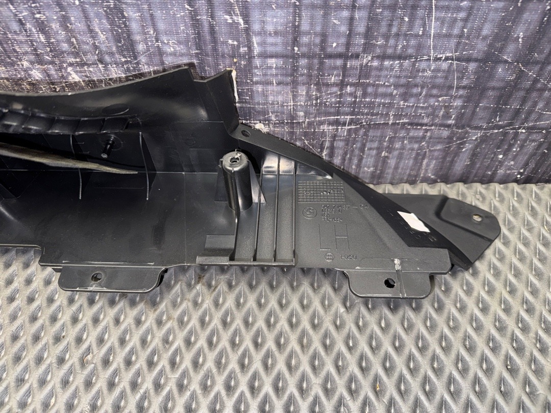 Пластик багажника, 240 рублей, Красноярск