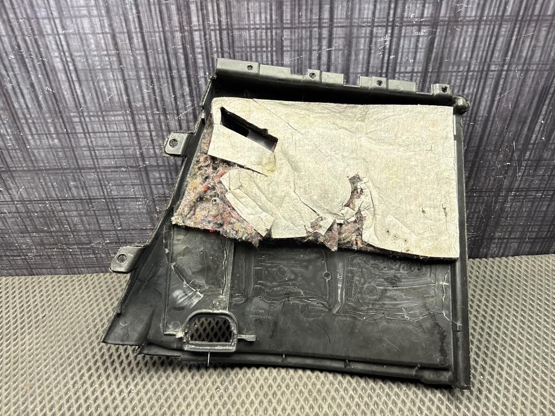 Обшивка багажника, 546 рублей, Красноярск