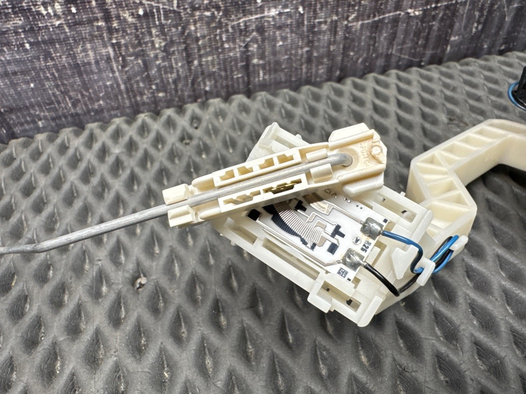 Датчик уровня топлива, 1000 рублей, Красноярск