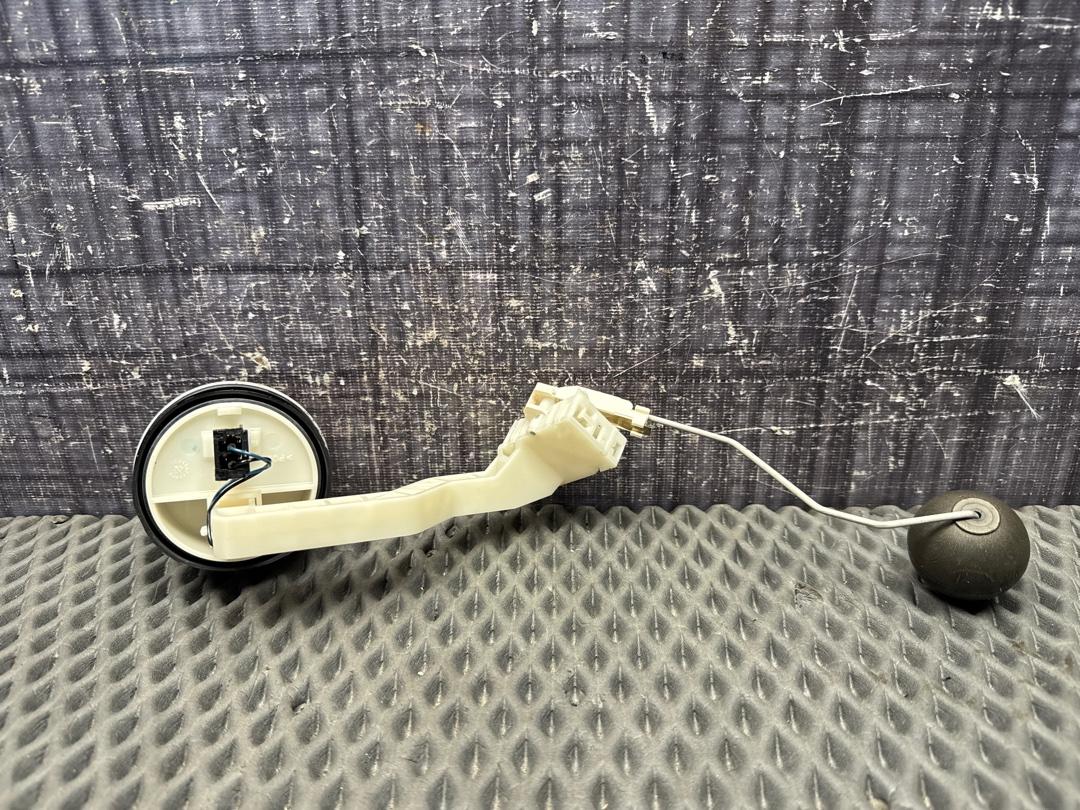 Датчик уровня топлива, 1000 рублей, Красноярск