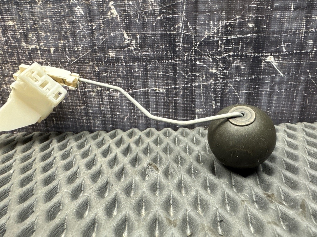 Датчик уровня топлива, 1000 рублей, Красноярск