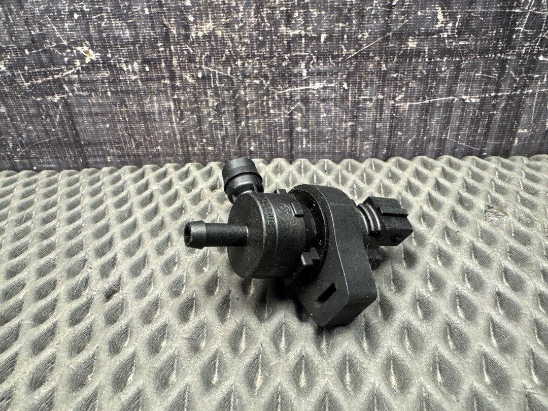 Клапан вентиляции топливного бака, 600 рублей, Красноярск