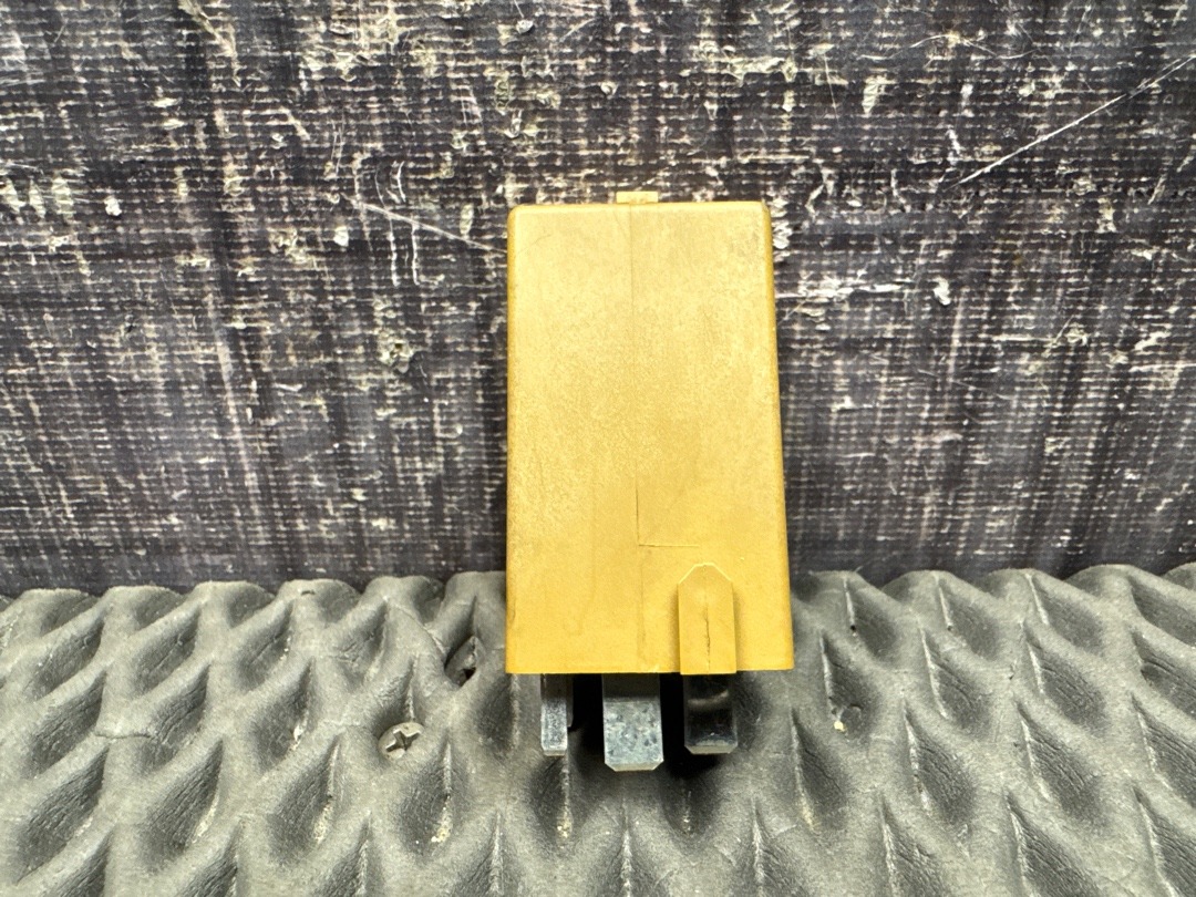 Реле, 432 рублей, Красноярск