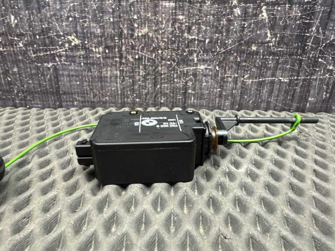 Замок лючка бензобака, 300 рублей, Красноярск