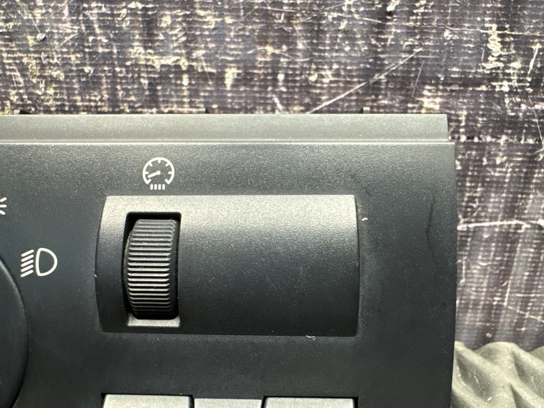 Переключатель света, 720 рублей, Красноярск