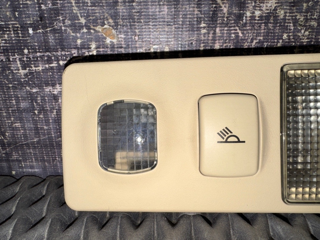 Плафон салона, 500 рублей, Красноярск