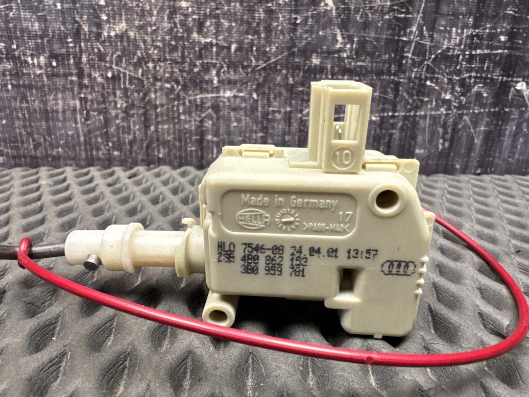 Замок лючка бензобака, 700 рублей, Красноярск