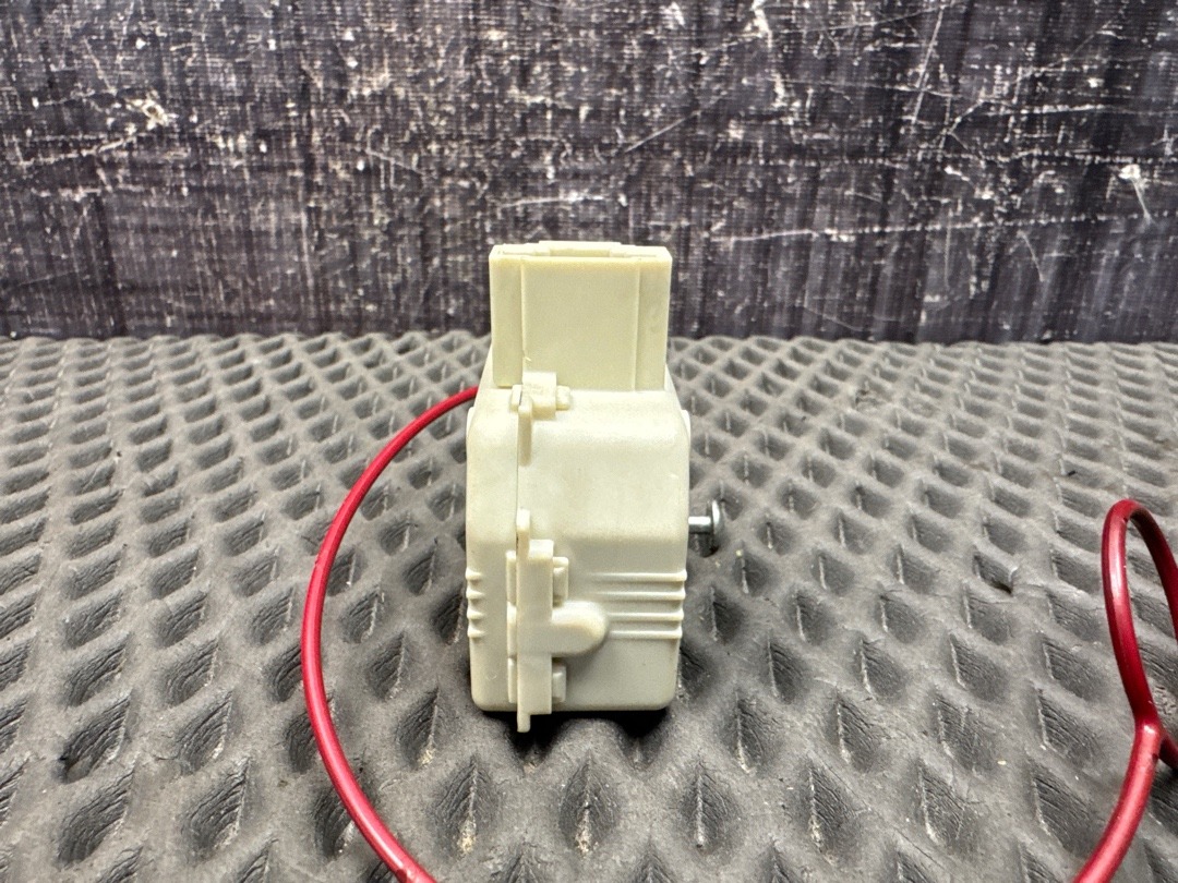 Замок лючка бензобака, 700 рублей, Красноярск