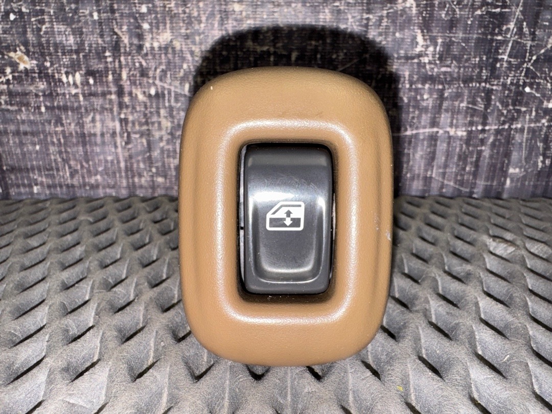 Кнопка стеклоподъемника, 350 рублей, Красноярск