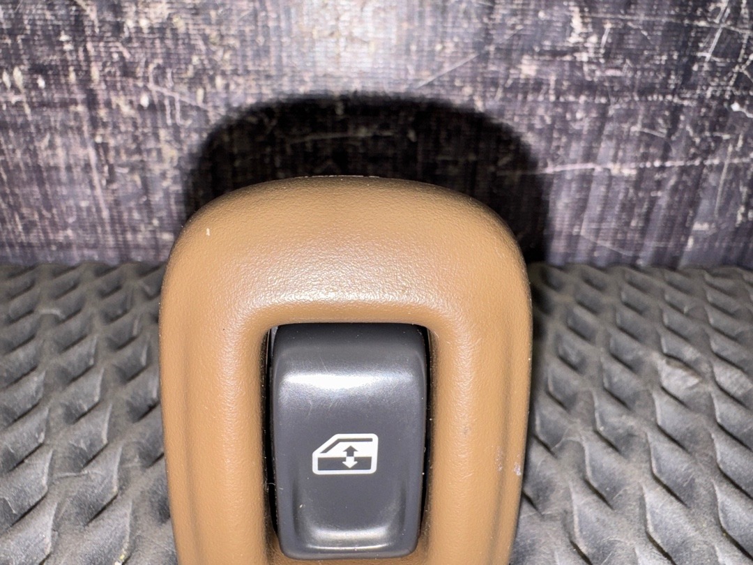 Кнопка стеклоподъемника, 350 рублей, Красноярск