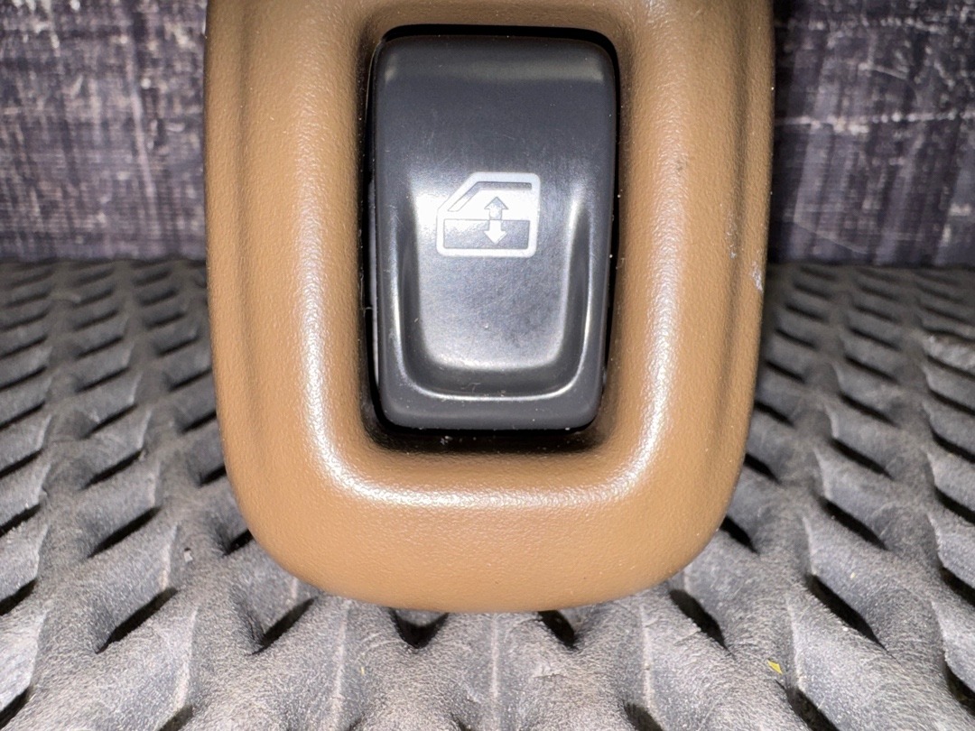 Кнопка стеклоподъемника, 350 рублей, Красноярск