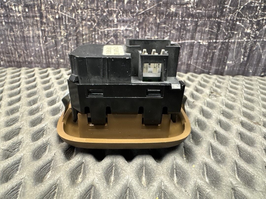 Кнопка стеклоподъемника, 350 рублей, Красноярск