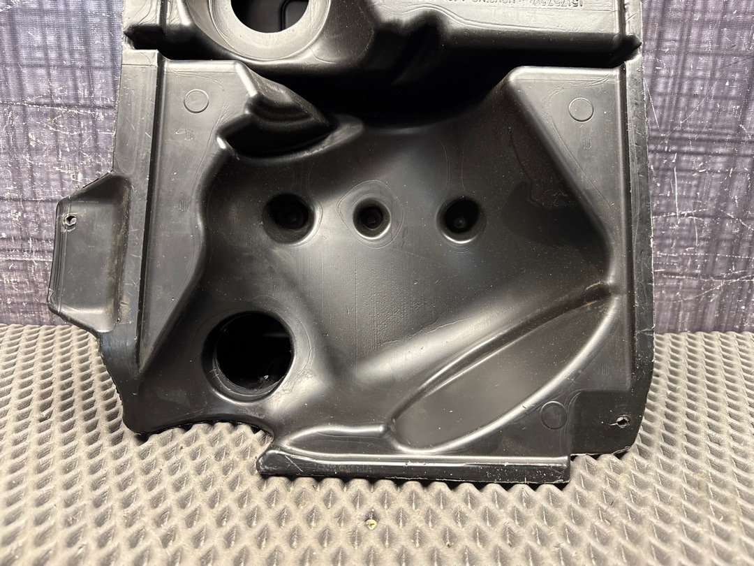 Корпус воздушного фильтра, 1000 рублей, Красноярск