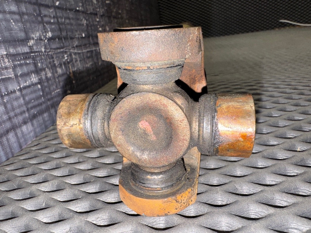 Карданный вал, 6000 рублей, Красноярск