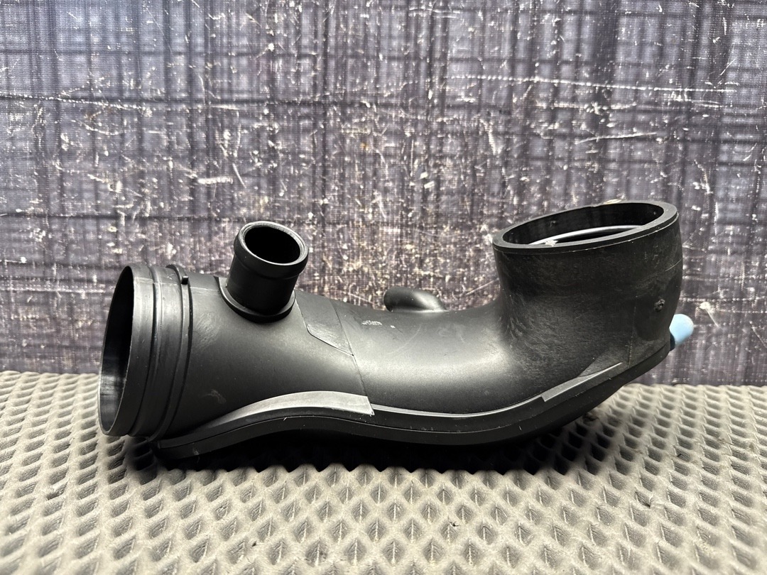 Патрубок впускной, 1000 рублей, Красноярск