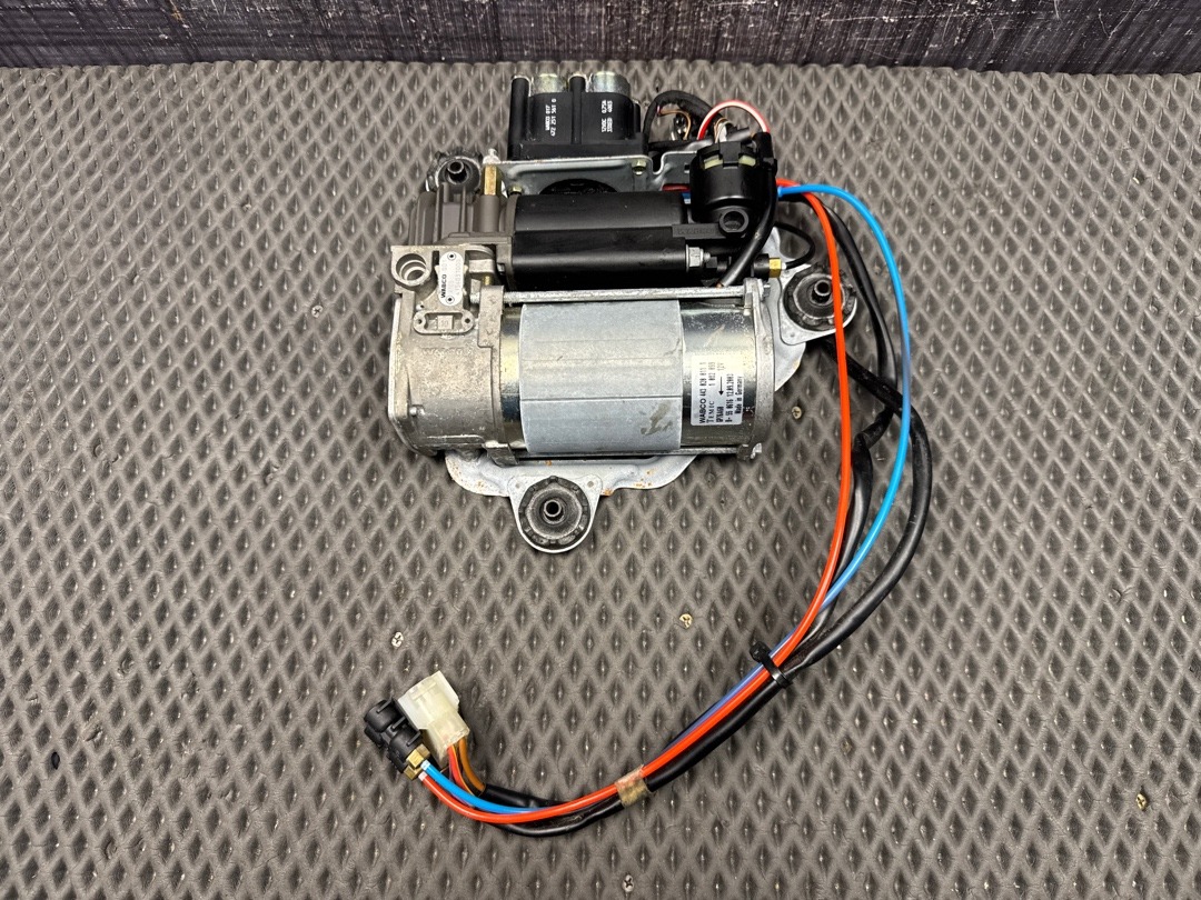 Компрессор подвески, 5100 рублей, Красноярск