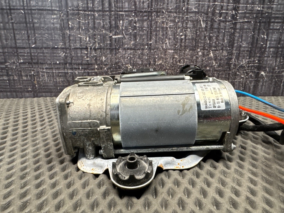 Компрессор подвески, 5100 рублей, Красноярск