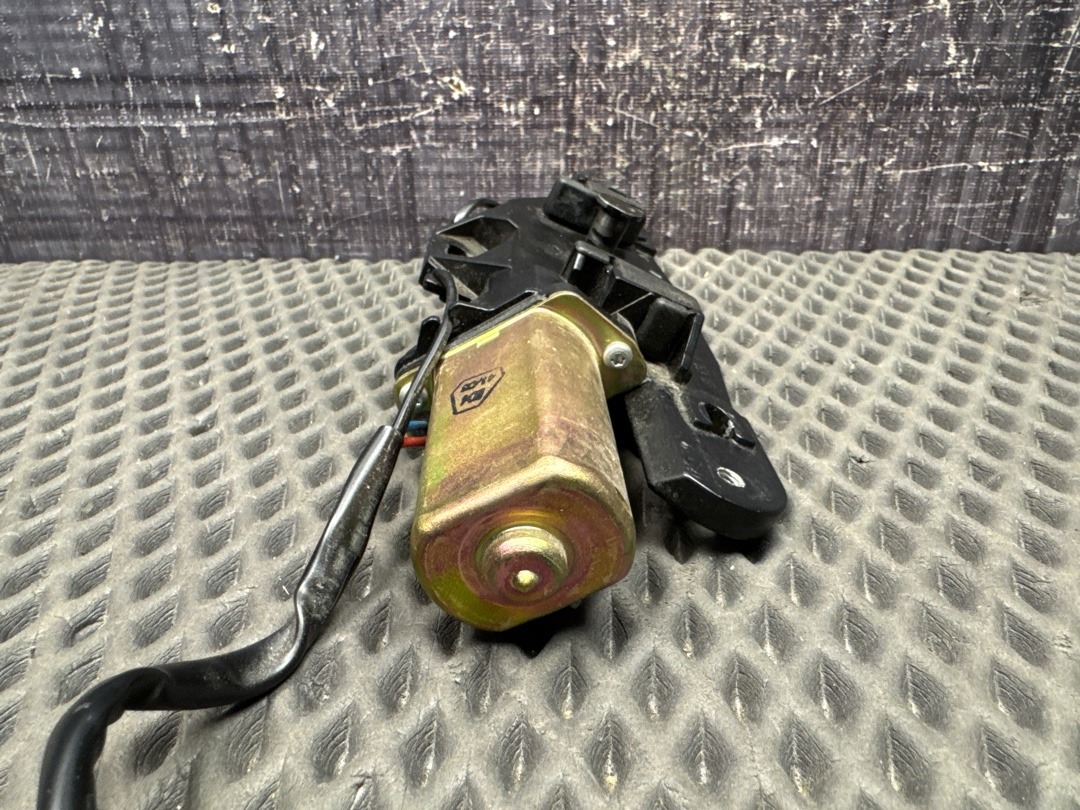 Замок багажника, 900 рублей, Красноярск