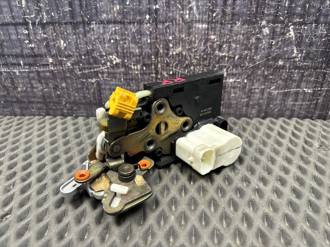 Замок двери, 1500 рублей, Красноярск